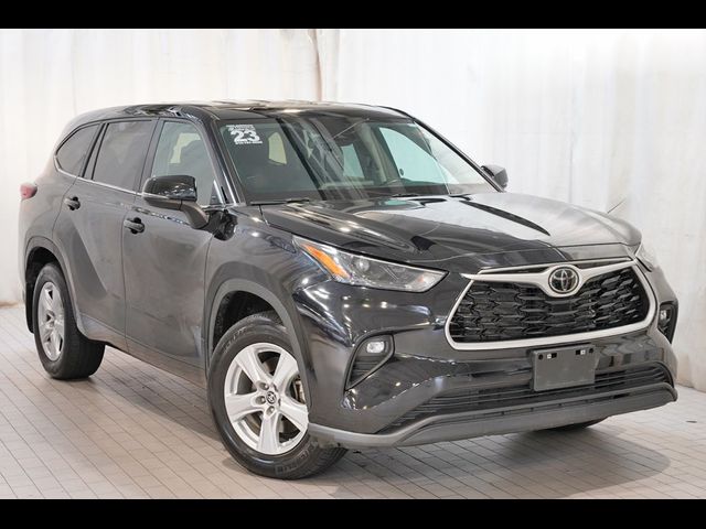 2023 Toyota Highlander L