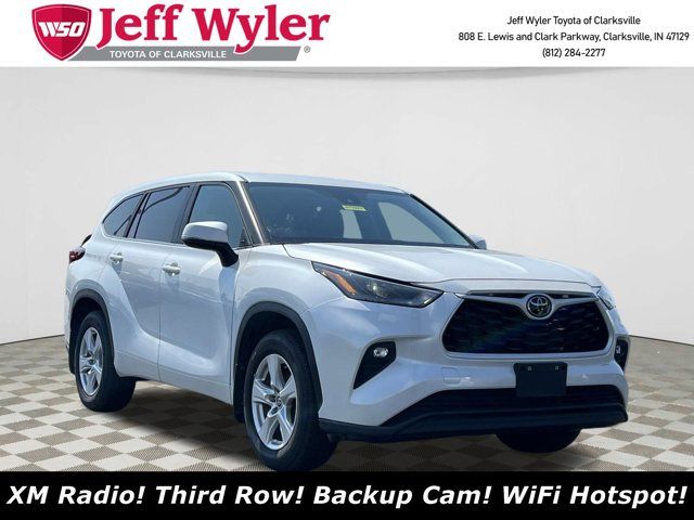 2023 Toyota Highlander LE