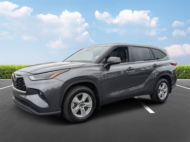 2023 Toyota Highlander L