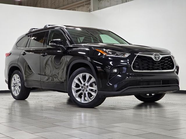 2023 Toyota Highlander Limited