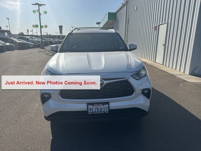 2023 Toyota Highlander XLE