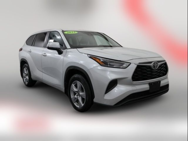 2023 Toyota Highlander L