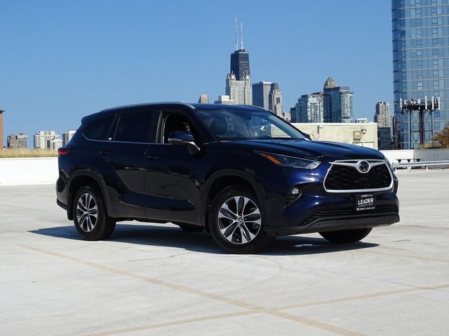 2023 Toyota Highlander XLE