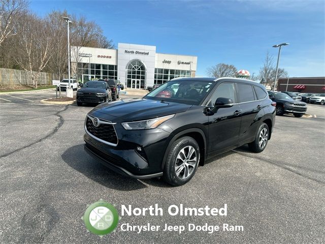 2023 Toyota Highlander L
