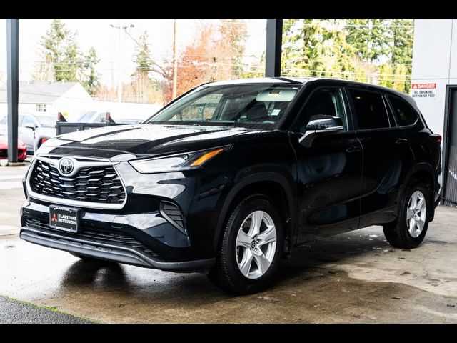 2023 Toyota Highlander L