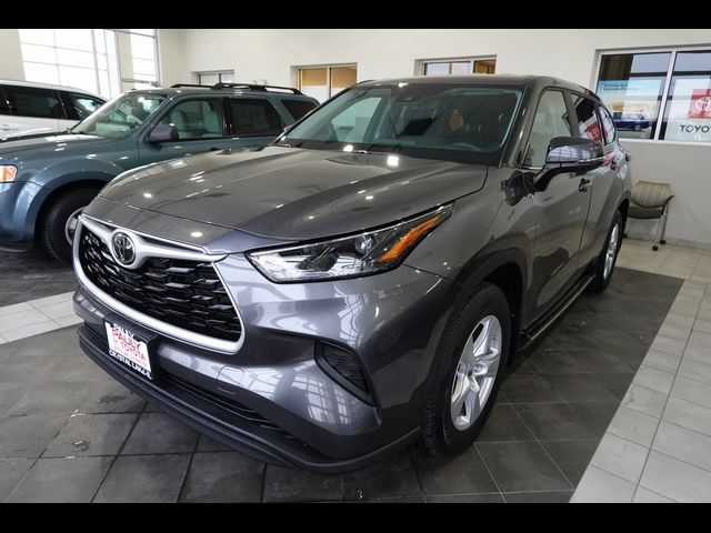 2023 Toyota Highlander L