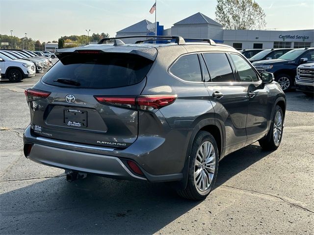 2023 Toyota Highlander Platinum