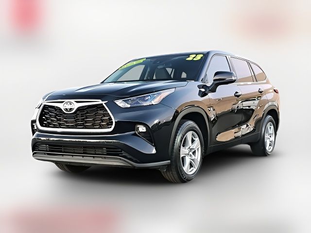 2023 Toyota Highlander LE