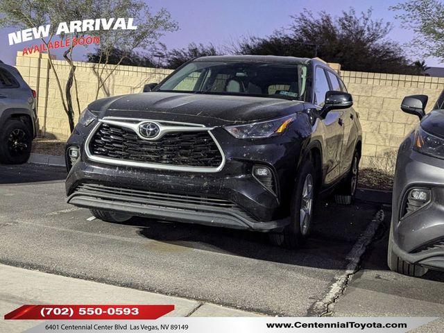 2023 Toyota Highlander LE