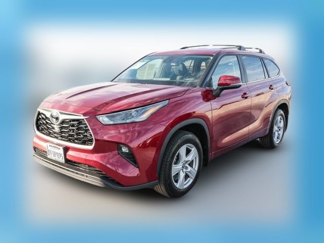 2023 Toyota Highlander LE