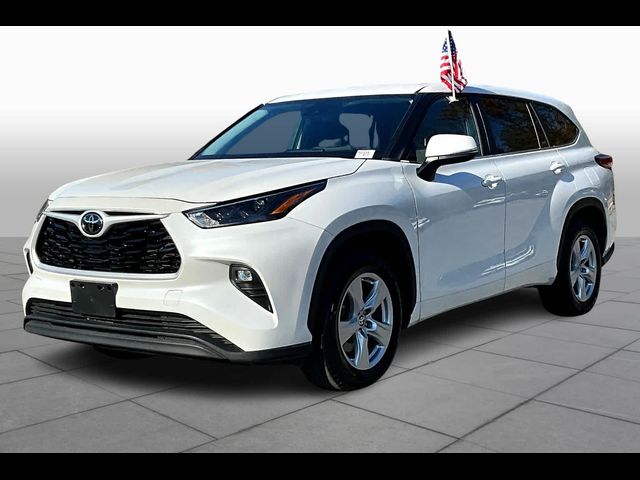 2023 Toyota Highlander LE