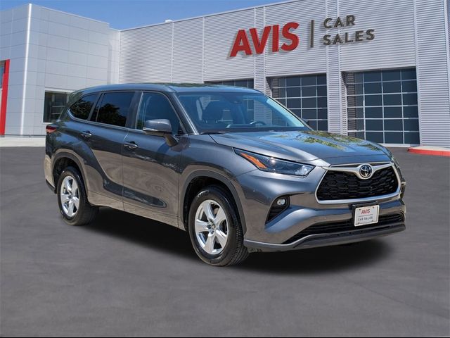 2023 Toyota Highlander LE