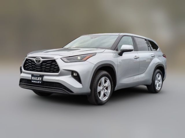 2023 Toyota Highlander LE