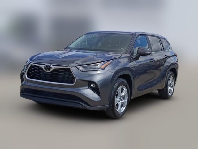 2023 Toyota Highlander LE