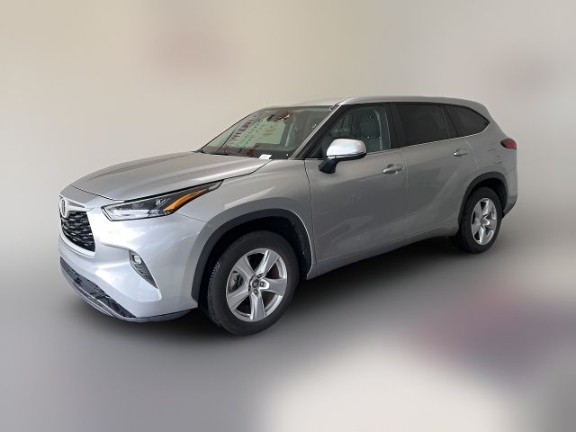 2023 Toyota Highlander LE