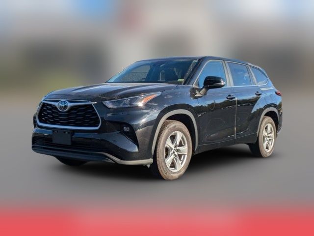 2023 Toyota Highlander LE