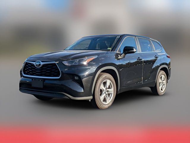 2023 Toyota Highlander LE