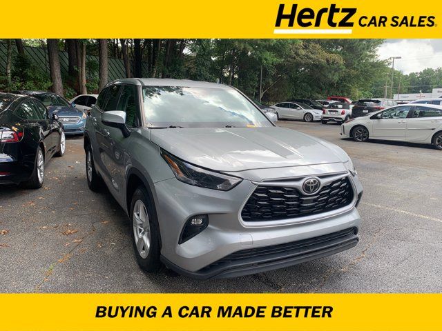 2023 Toyota Highlander LE