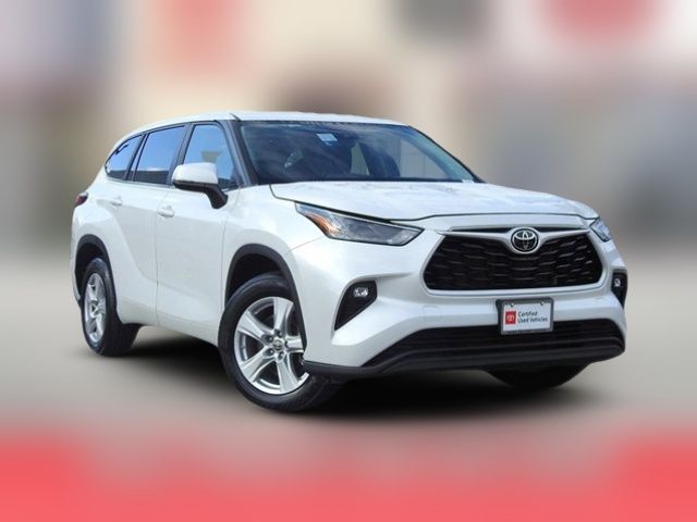 2023 Toyota Highlander LE