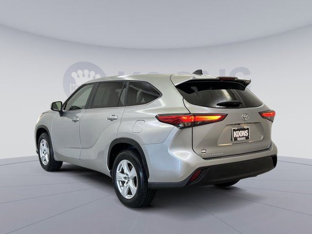 2023 Toyota Highlander LE