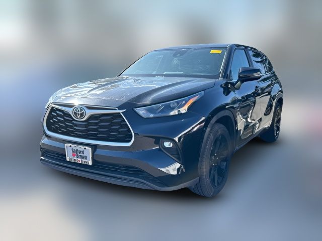 2023 Toyota Highlander LE