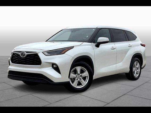 2023 Toyota Highlander LE