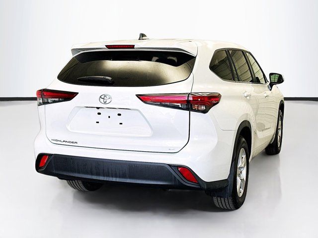 2023 Toyota Highlander LE