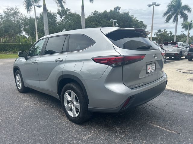 2023 Toyota Highlander LE