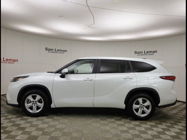 2023 Toyota Highlander L