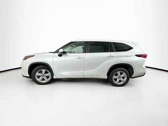 2023 Toyota Highlander LE