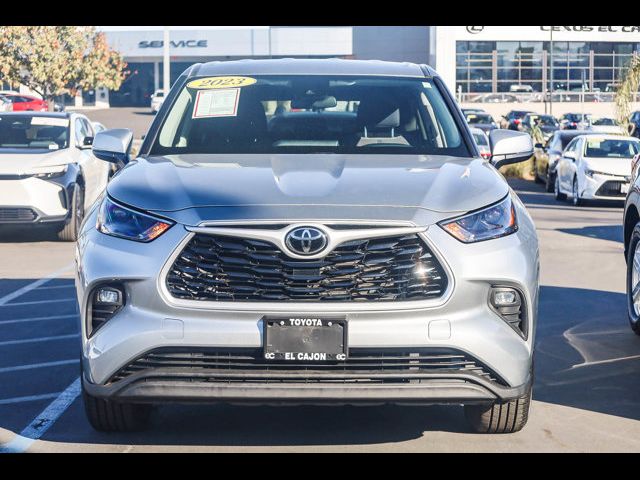 2023 Toyota Highlander LE