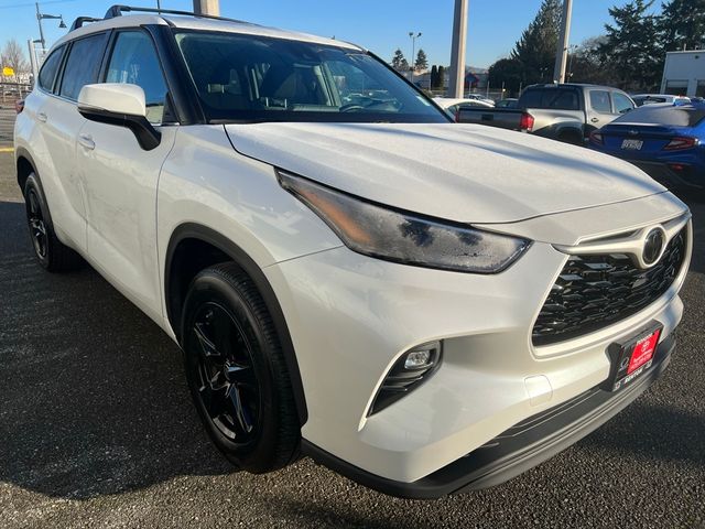 2023 Toyota Highlander 