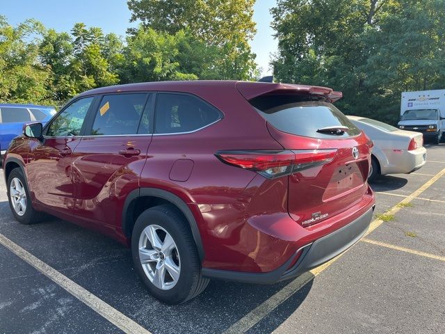 2023 Toyota Highlander LE