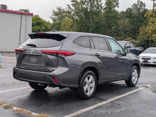 2023 Toyota Highlander LE