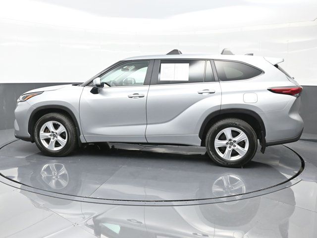 2023 Toyota Highlander LE