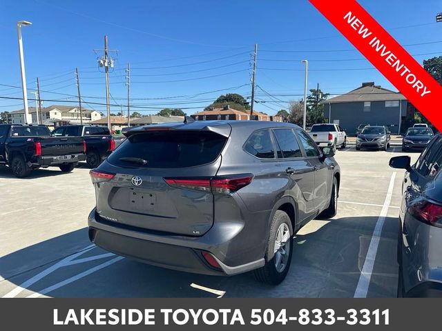 2023 Toyota Highlander L