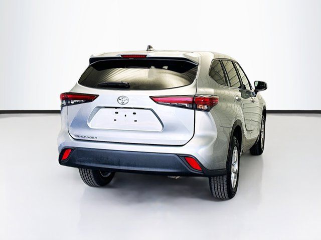 2023 Toyota Highlander LE