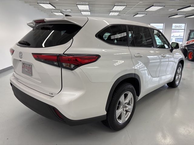 2023 Toyota Highlander L