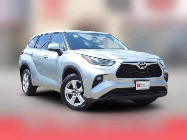 2023 Toyota Highlander LE