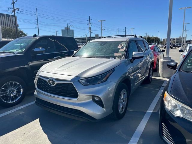 2023 Toyota Highlander LE