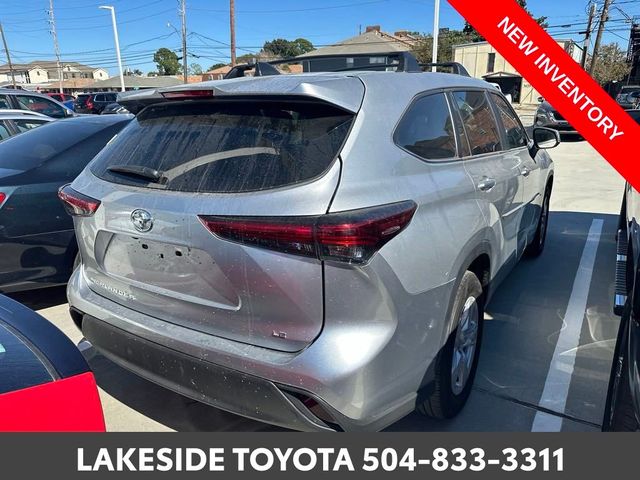 2023 Toyota Highlander L