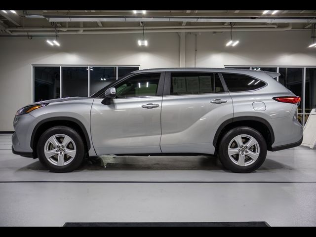 2023 Toyota Highlander LE