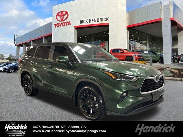 2023 Toyota Highlander LE