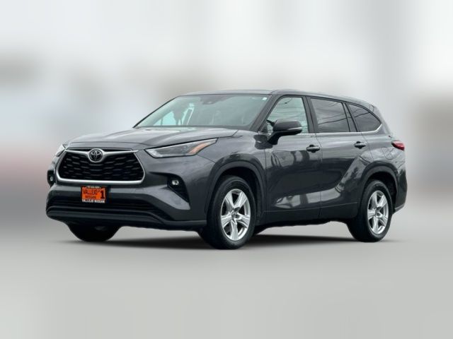 2023 Toyota Highlander LE