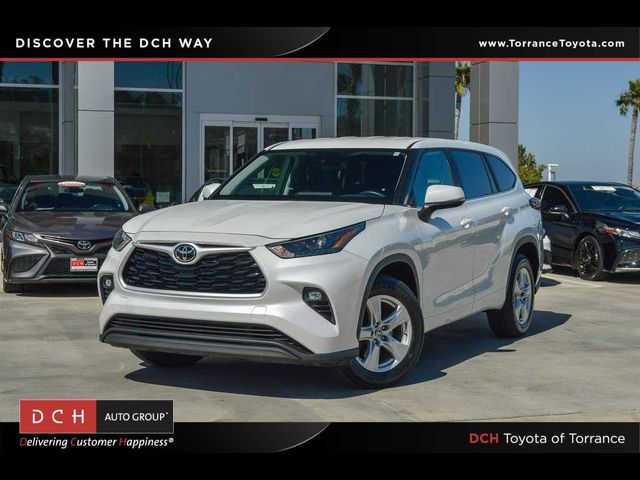 2023 Toyota Highlander LE