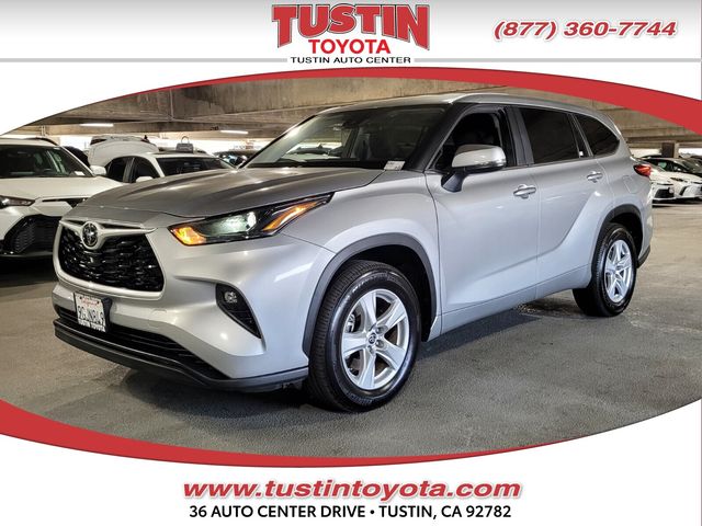 2023 Toyota Highlander LE