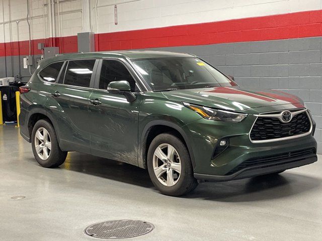 2023 Toyota Highlander LE