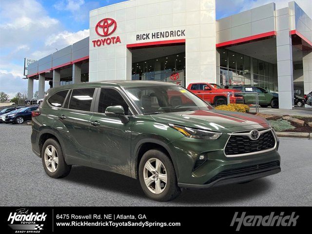 2023 Toyota Highlander LE