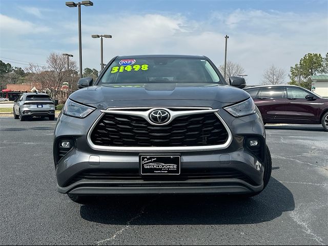 2023 Toyota Highlander LE