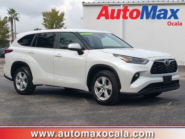 2023 Toyota Highlander LE